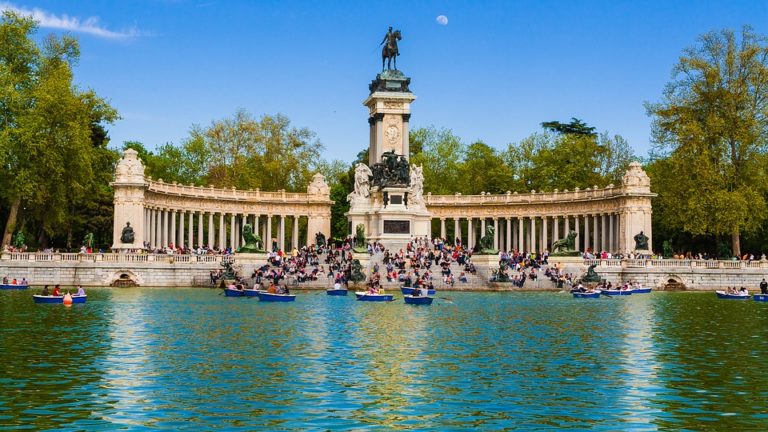 school-trips-in-madrid-768x432