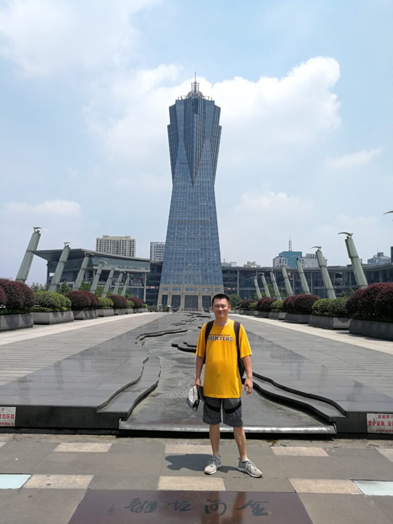 school trip tour guide